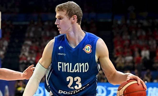 土耳其男篮横扫巴西男篮，费沃斯打破历史纪录的简单介绍