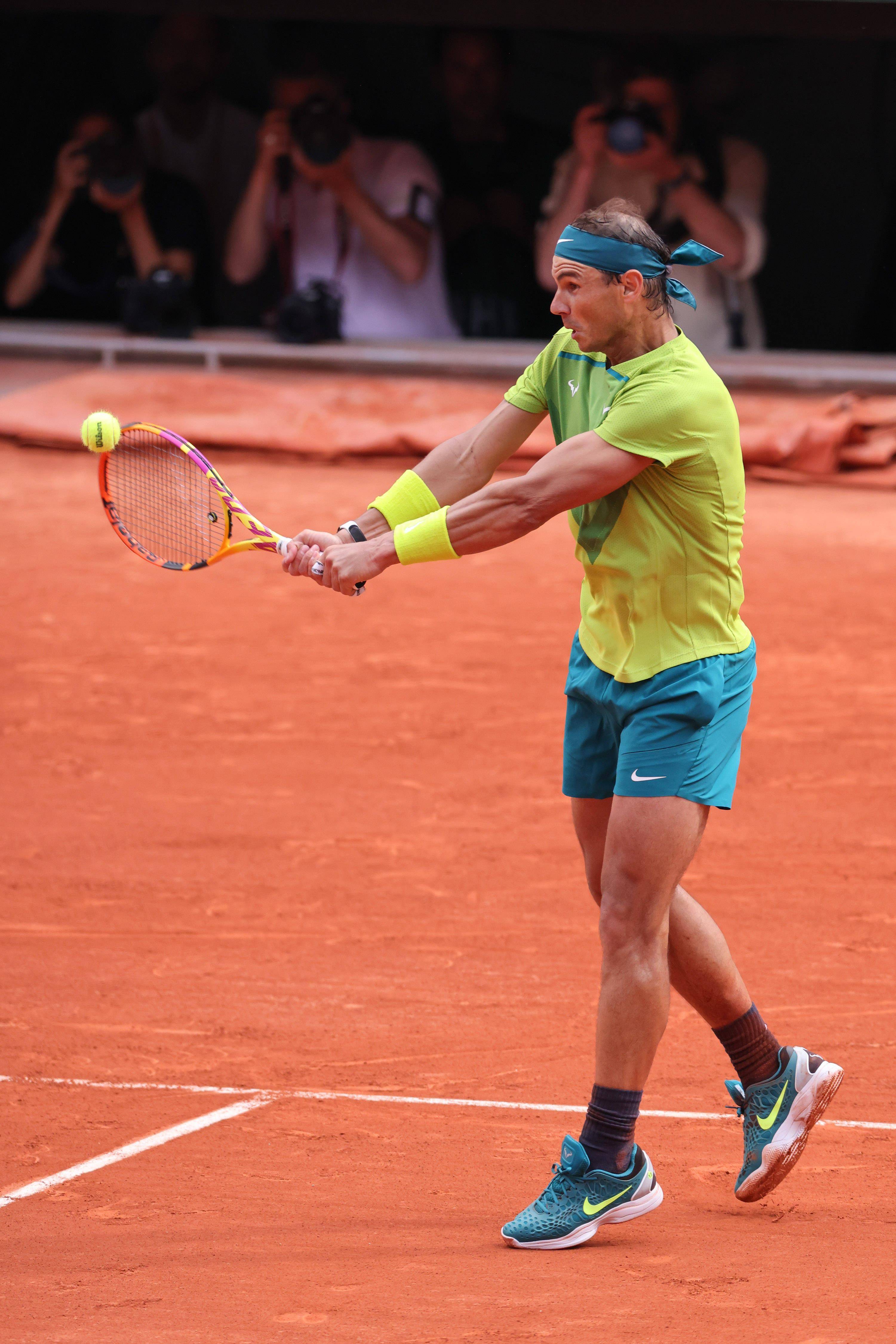 西班牙网球队强势世界网球队，纳达尔制霸全场的简单介绍