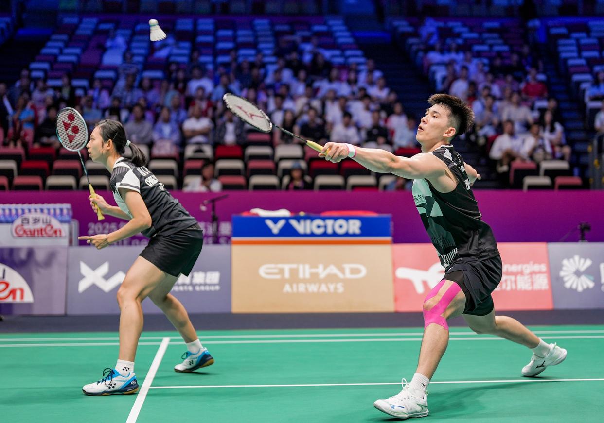 日本羽毛球队鏖战丹麦羽毛球队，陶菲克统治全场的简单介绍