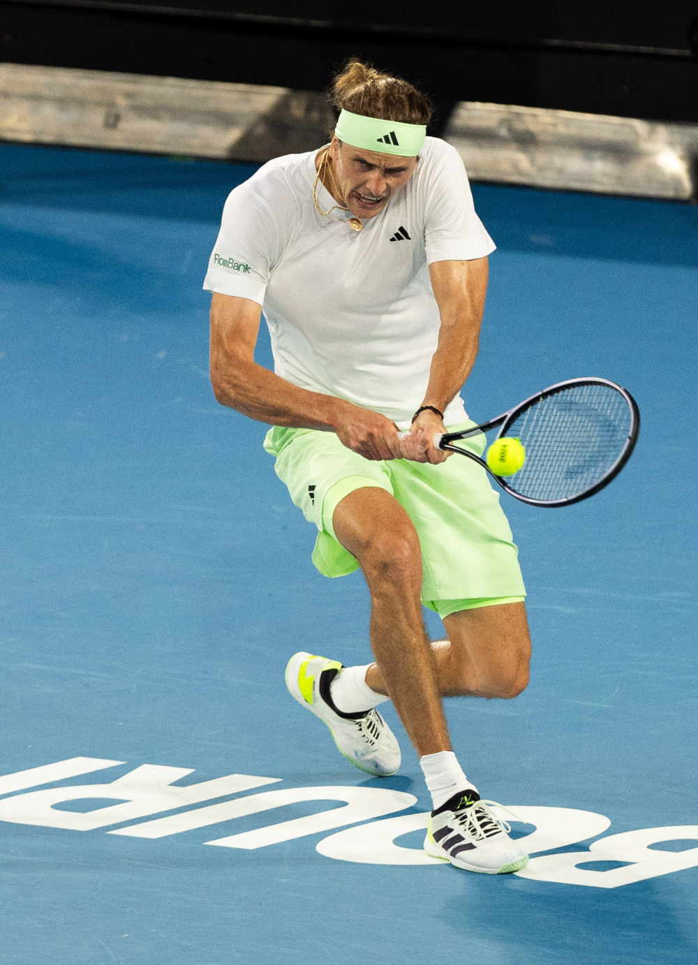 世界网球队横扫法国网球队，兹维列夫惊艳世界的简单介绍