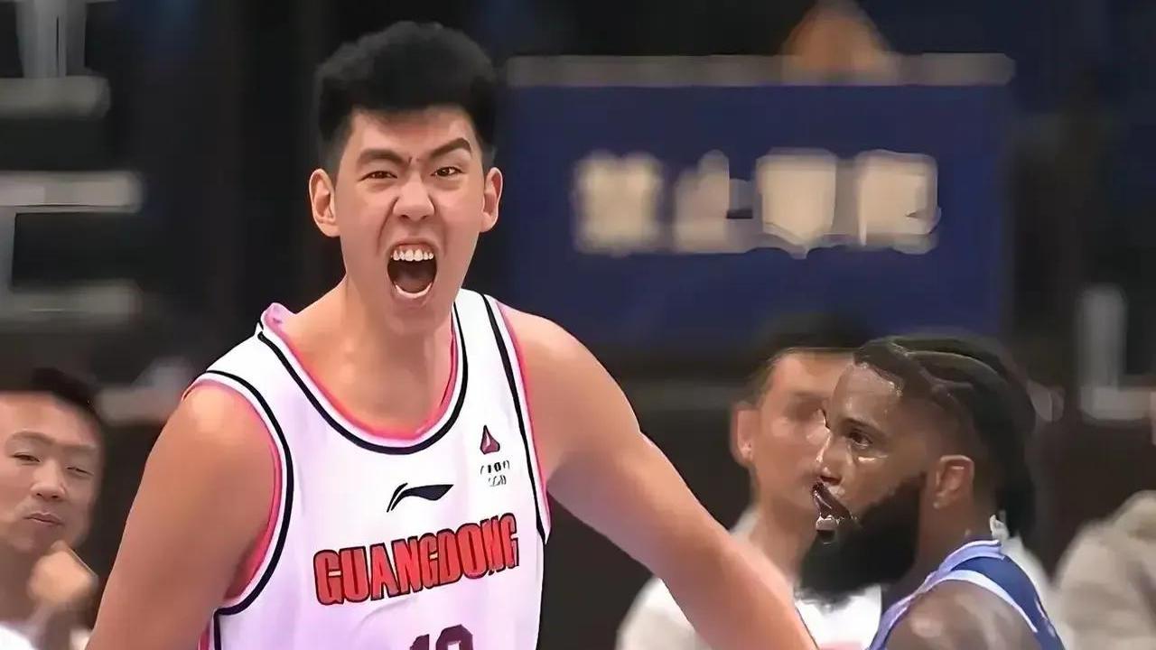 中国男篮力克魔术，克莱高光表现的简单介绍