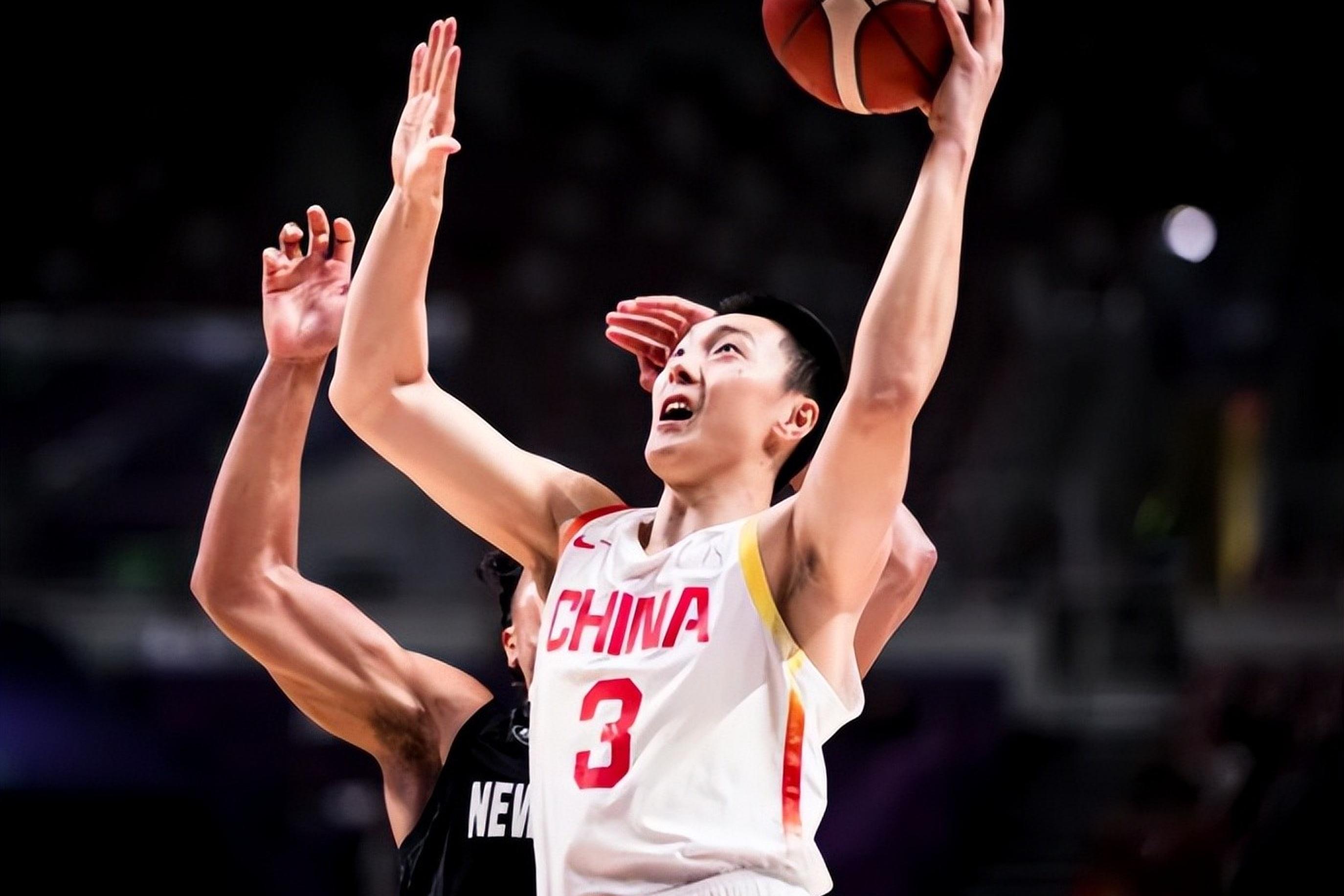 中国男篮力克魔术，克莱高光表现的简单介绍