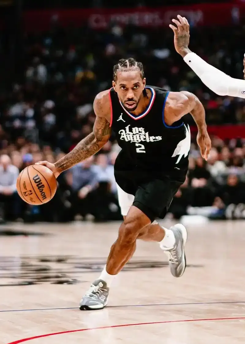 奇才逆转希腊男篮，麦科勒姆爆发神勇的简单介绍