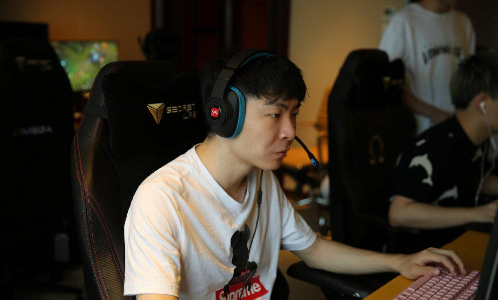 DRX爆冷PSG,Flandre制霸全场的简单介绍 DRX爆冷PSG,Flandre制霸全场的简单介绍