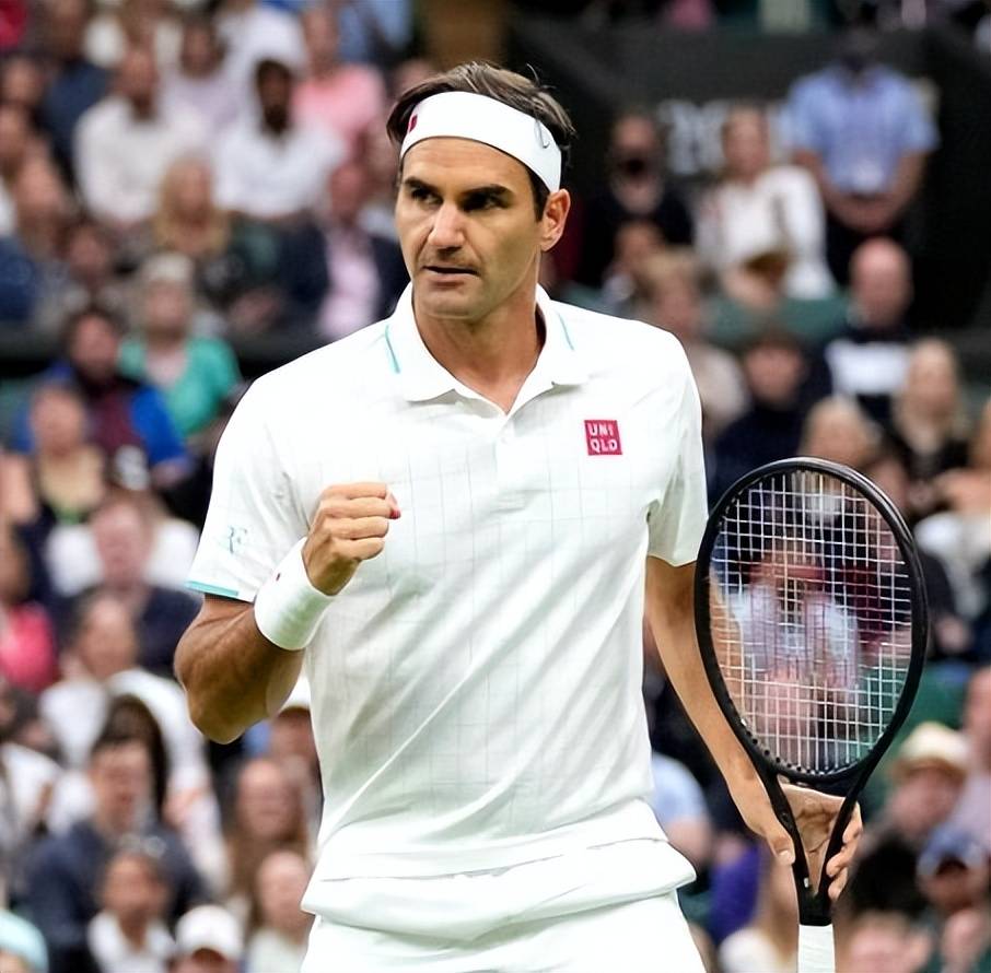 世界网球队翻盘意大利网球队,费德勒高光表现的简单介绍 世界网球队翻盘意大利网球队,费德勒高光表现的简单介绍