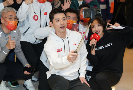 中国乒乓球队碾压日本乒乓球队，张继科统治全场的简单介绍