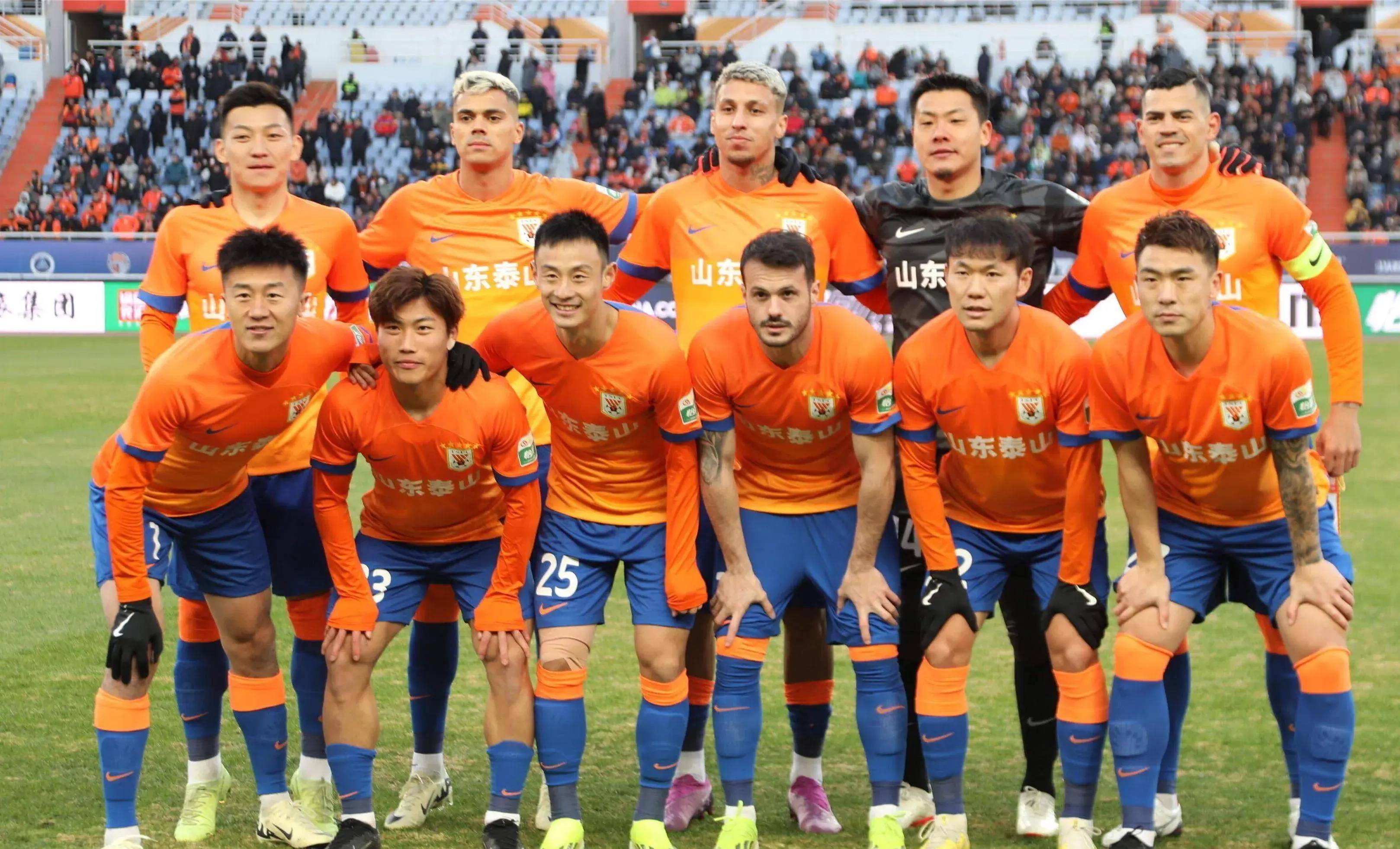 精彩比赛中,球队展现出色实力的简单介绍 精彩比赛中,球队展现出色实力的简单介绍