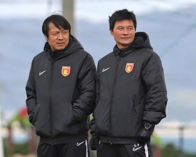 开云体育官网-四川九牛挑战河北华夏幸福，谁能掌握胜利？