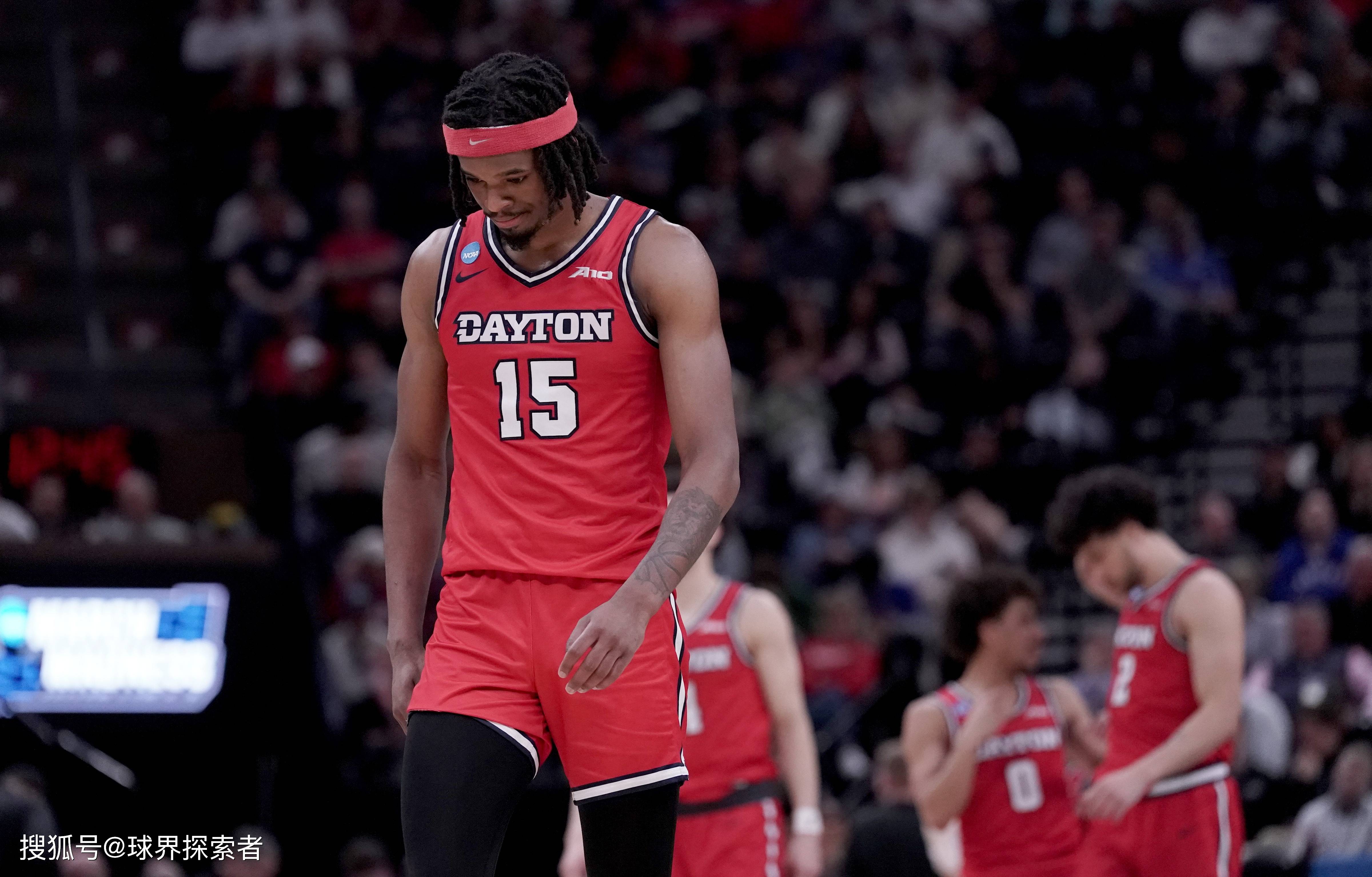 掘金碾压雄鹿B队,汉密尔顿统治全场的简单介绍 掘金碾压雄鹿B队,汉密尔顿统治全场的简单介绍