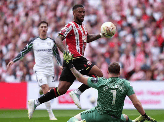 谢菲联遭遇对手逆转,面临挑战的简单介绍 谢菲联遭遇对手逆转,面临挑战的简单介绍