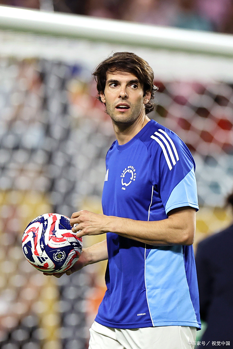 包含意大利完胜巴西,马尔基尼奥斯完成帽子戏法的词条 包含意大利完胜巴西,马尔基尼奥斯完成帽子戏法的词条