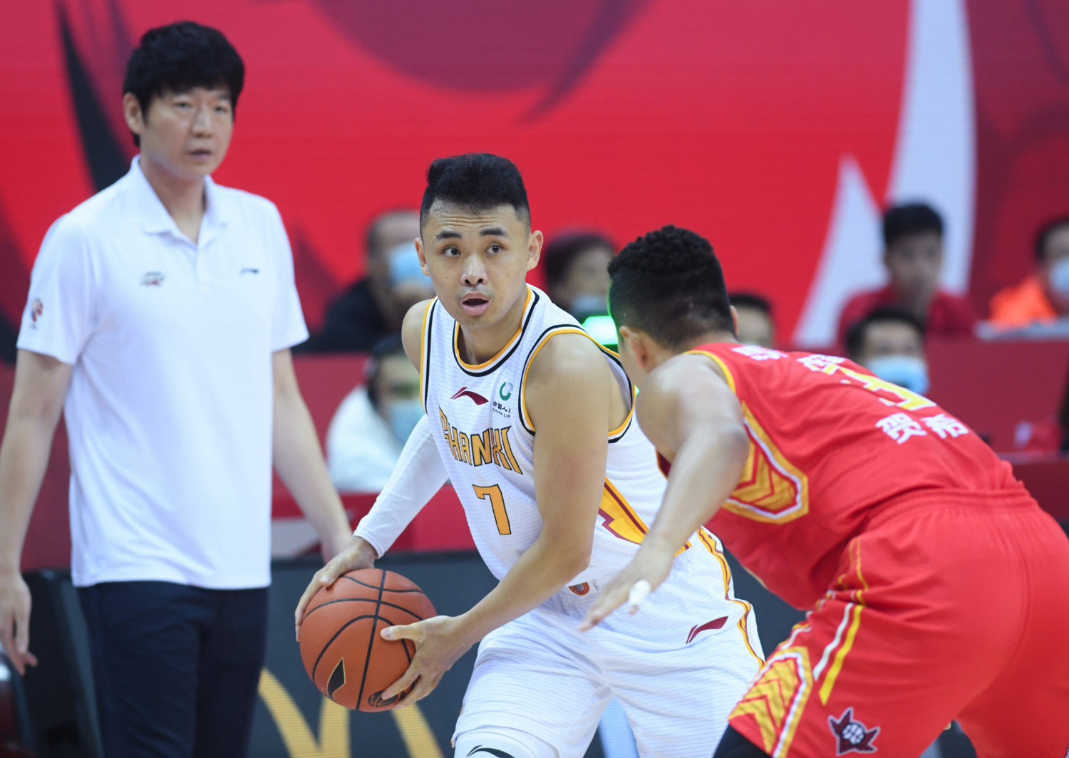 山西队完胜吉林队,杜兰特惊艳四座的简单介绍 山西队完胜吉林队,杜兰特惊艳四座的简单介绍