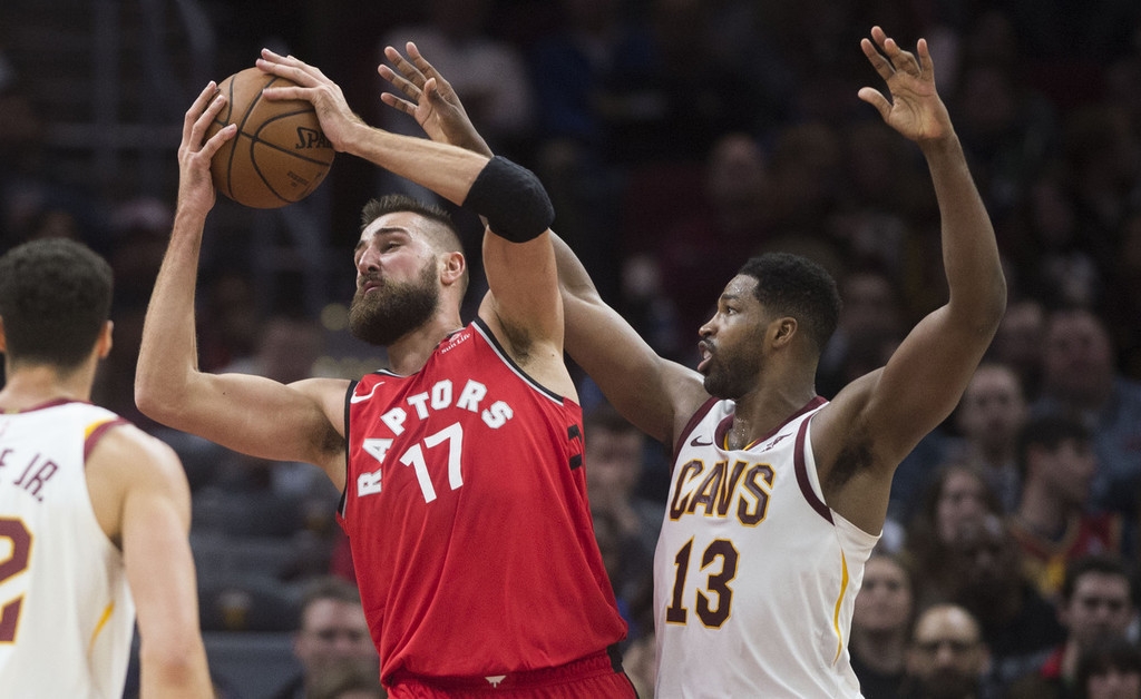 包含猛龙轻取雷霆,福克斯扛起全队的词条 包含猛龙轻取雷霆,福克斯扛起全队的词条