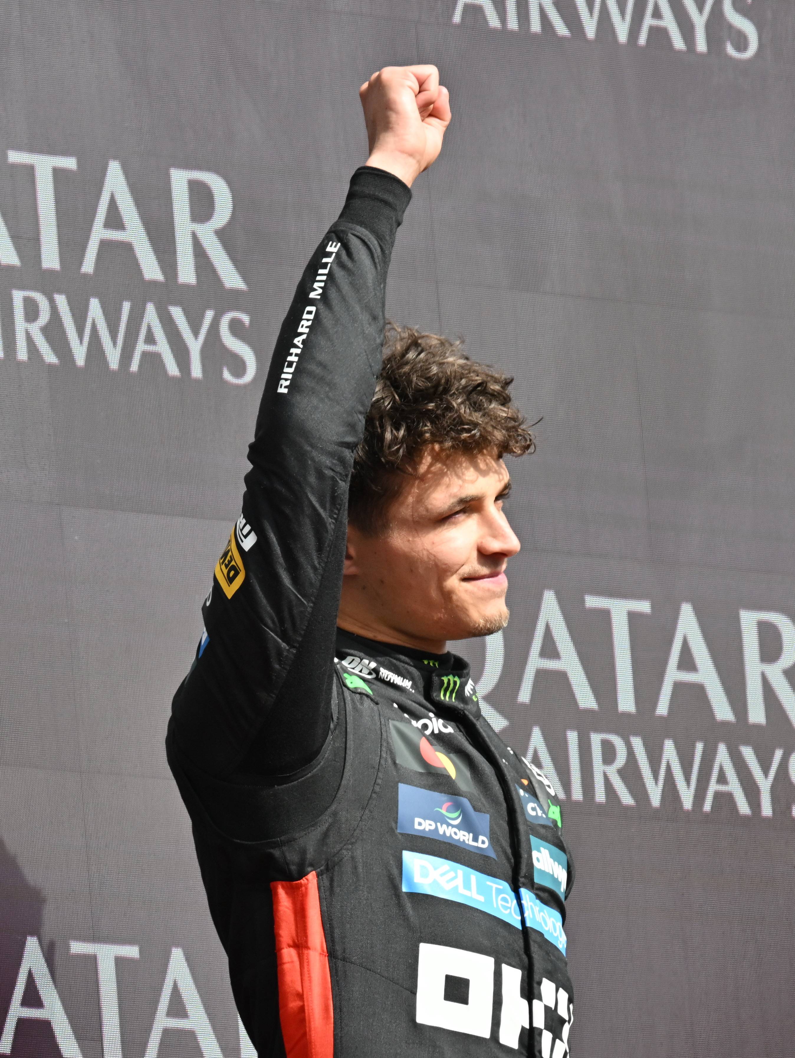 红牛车队横扫雷诺车队，诺里斯刷新纪录的简单介绍